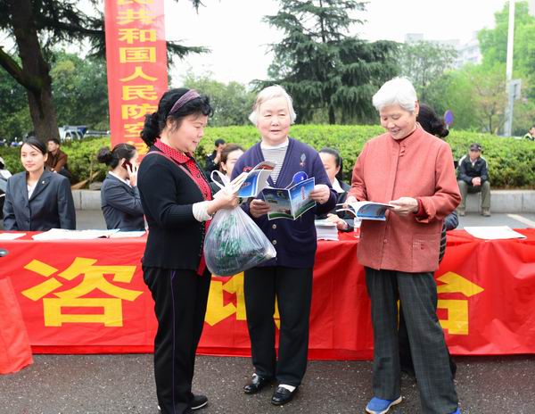 湖南鴻舜人防工程有限公司,益陽生產(chǎn)安裝人防工程防護防化設備 湖南鴻舜人防工程有限公司,益陽生產(chǎn)安裝人防工程防護防化設備